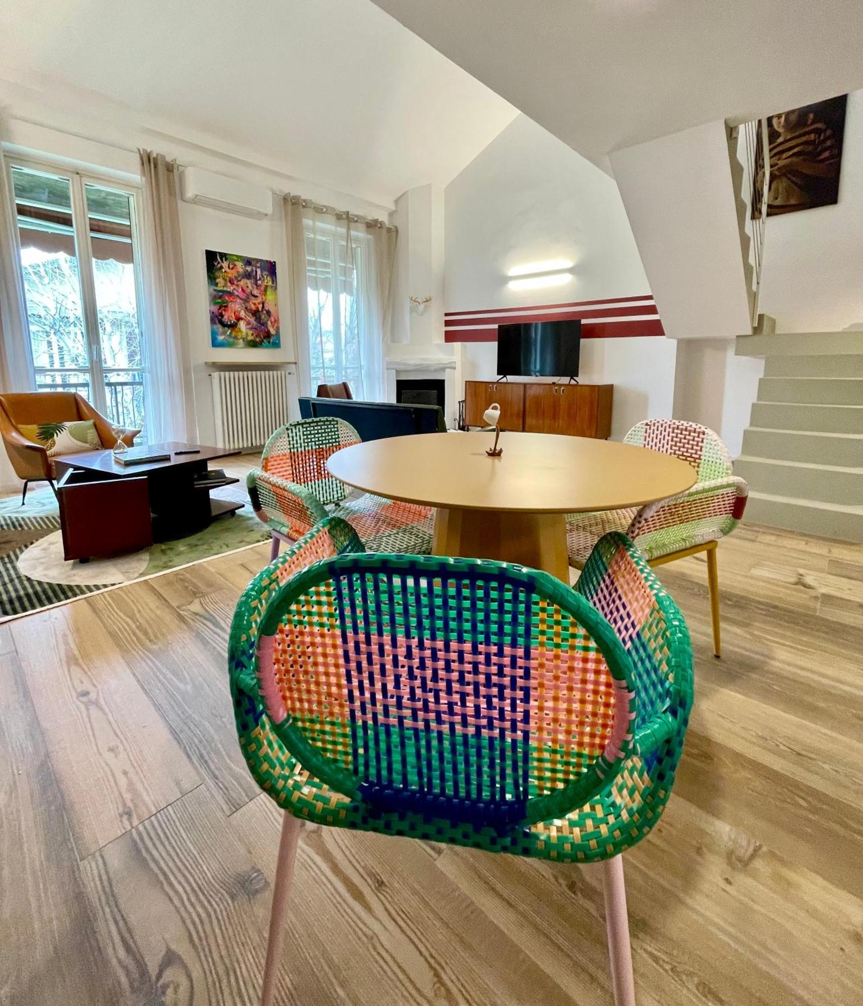 149 Borgo Ticino Suite Attico Di Lusso Con Terrazzo E Parking Privato Pavia Eksteriør billede